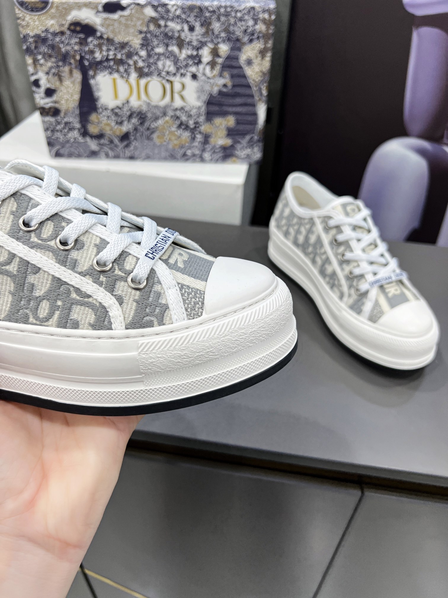 Women's high heels